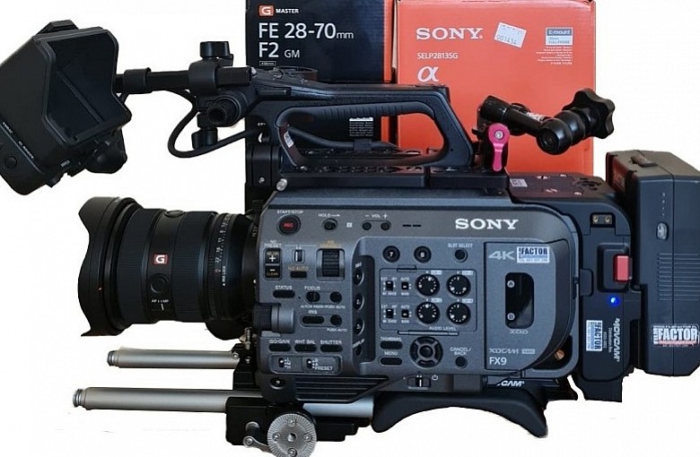 Kamera filmowa 35mm FX9